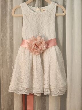 UBaby Charming White Lace Dress w/ Pink Bowed Removable Sash, S100-3T/4T, NWOT